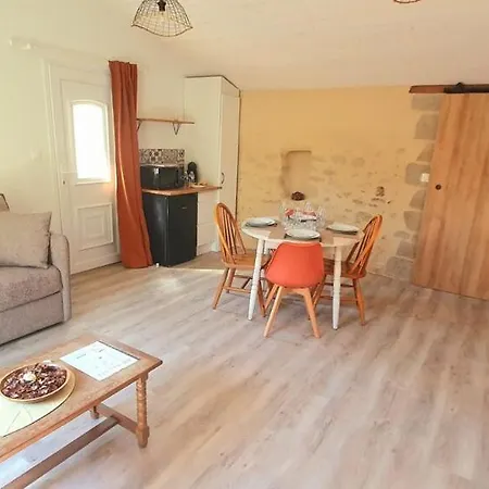 بيت ضيافة Maison 2/4 Pers Proche Puy Du Fou